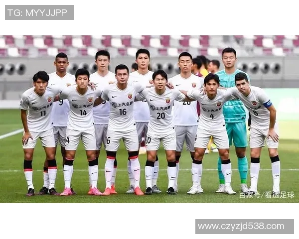 南京与武汉足球队赛后复盘分析精彩配合与战术执行的关键因素